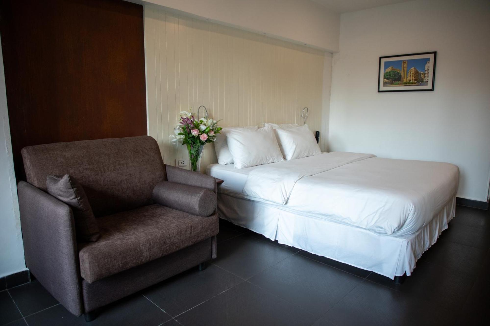 Hamra Urban Gardens Hotel Бейрут Екстериор снимка