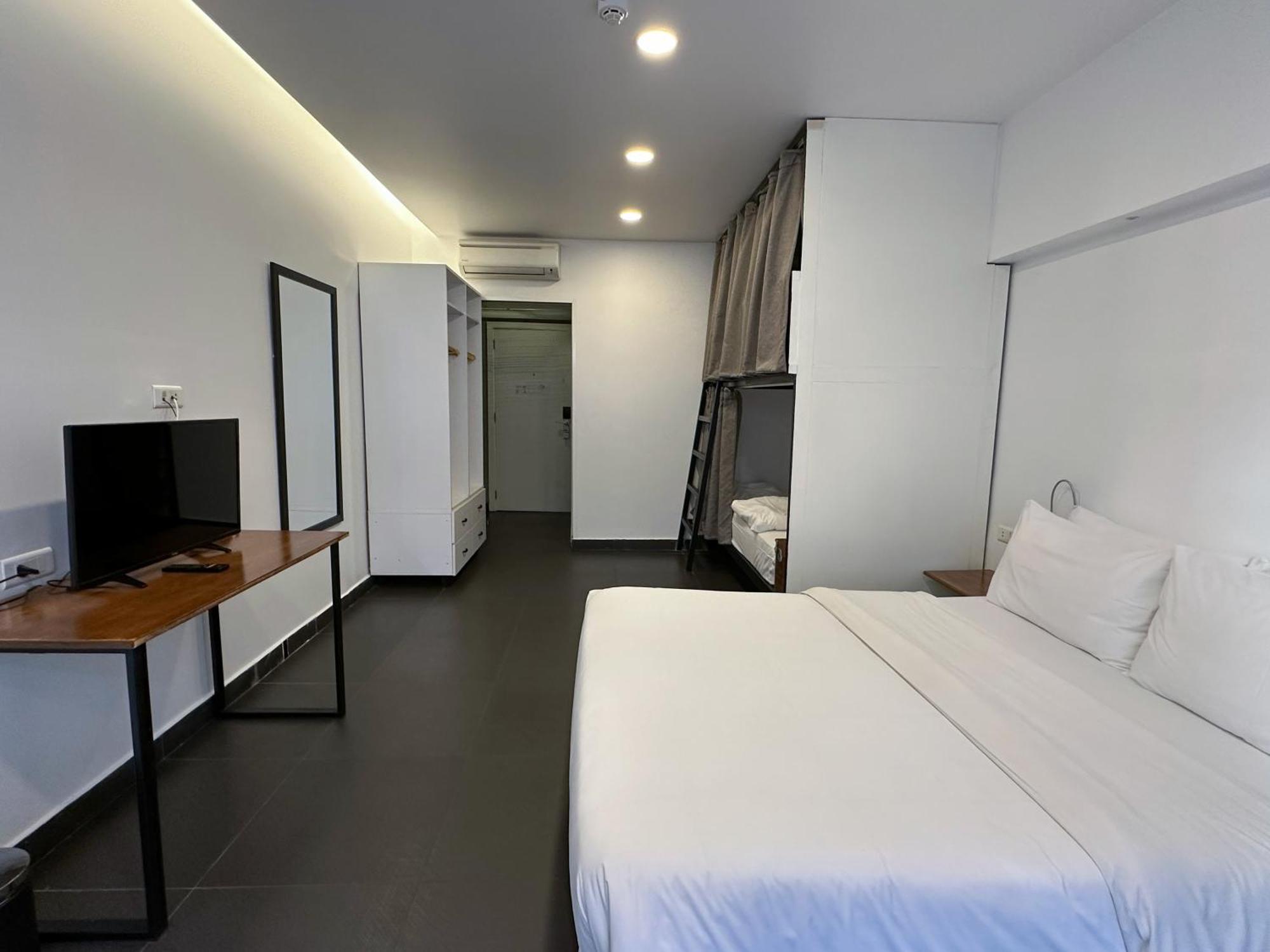 Hamra Urban Gardens Hotel Бейрут Екстериор снимка