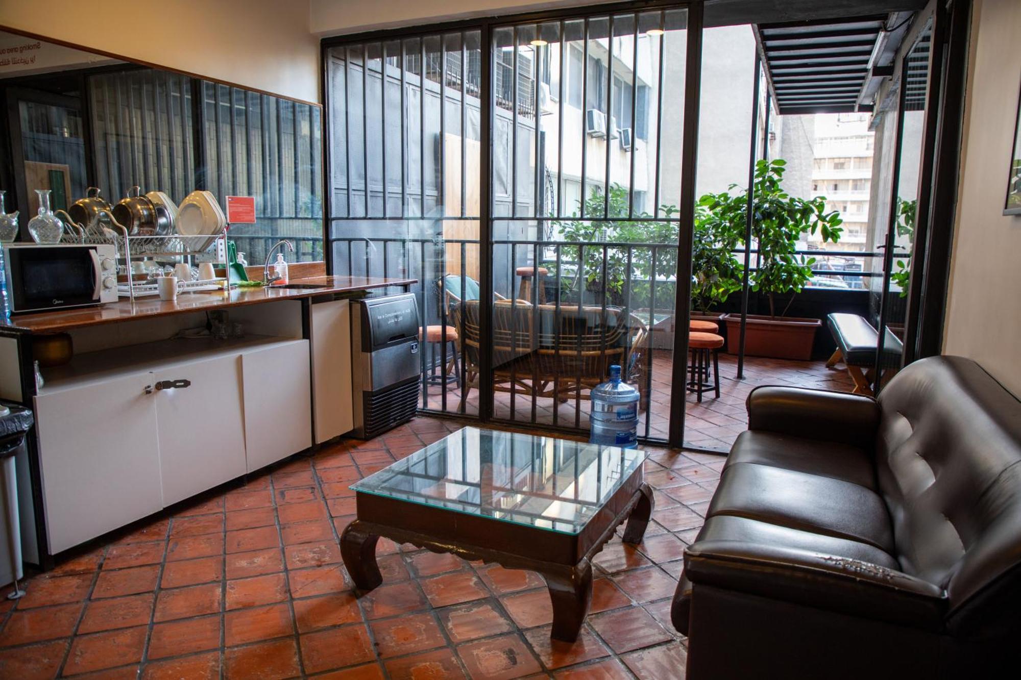 Hamra Urban Gardens Hotel Бейрут Екстериор снимка