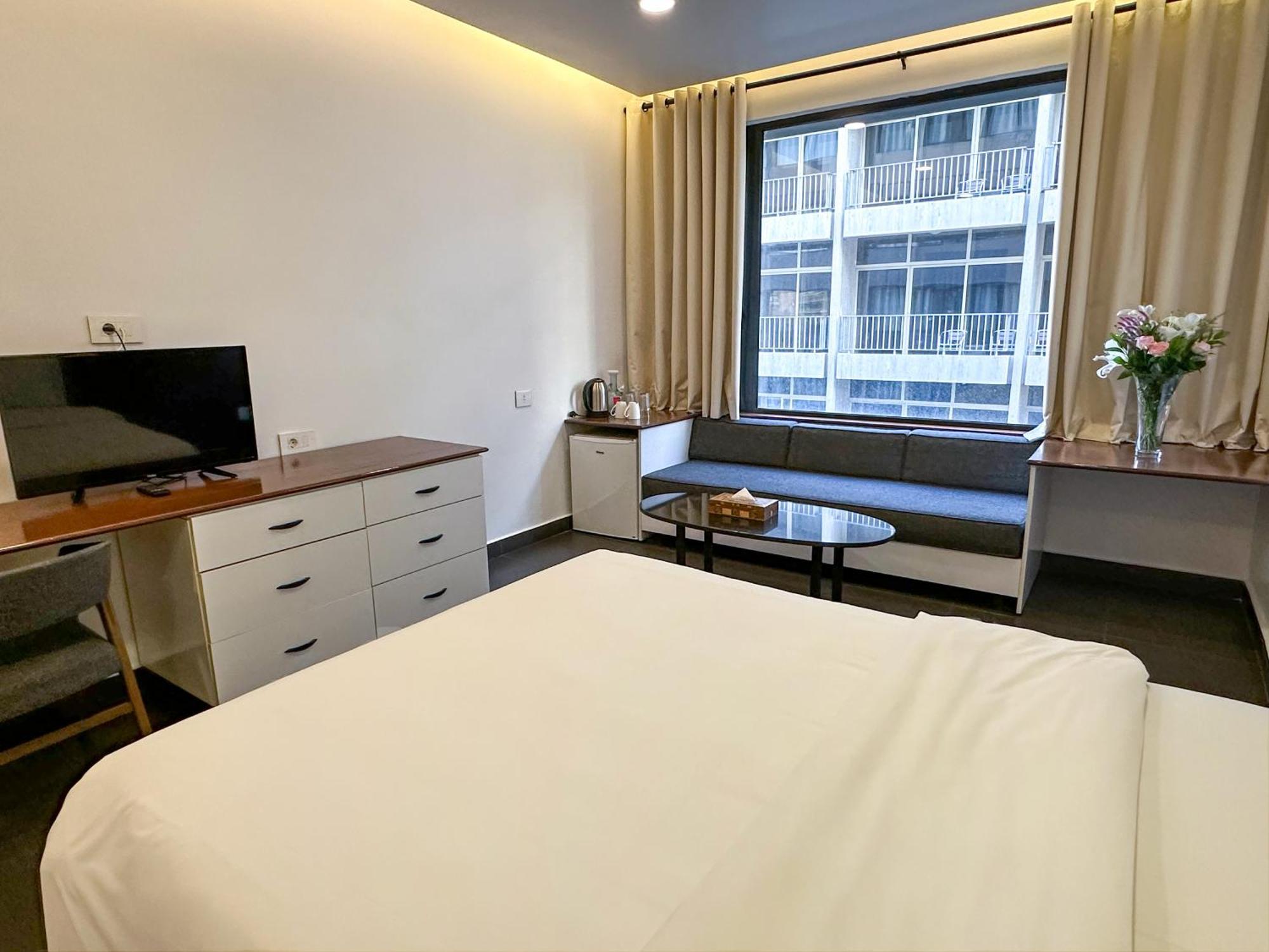 Hamra Urban Gardens Hotel Бейрут Екстериор снимка