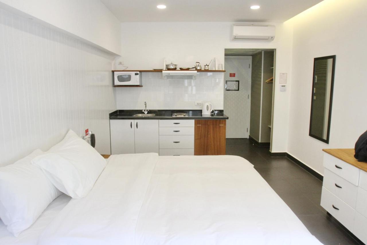 Hamra Urban Gardens Hotel Бейрут Екстериор снимка